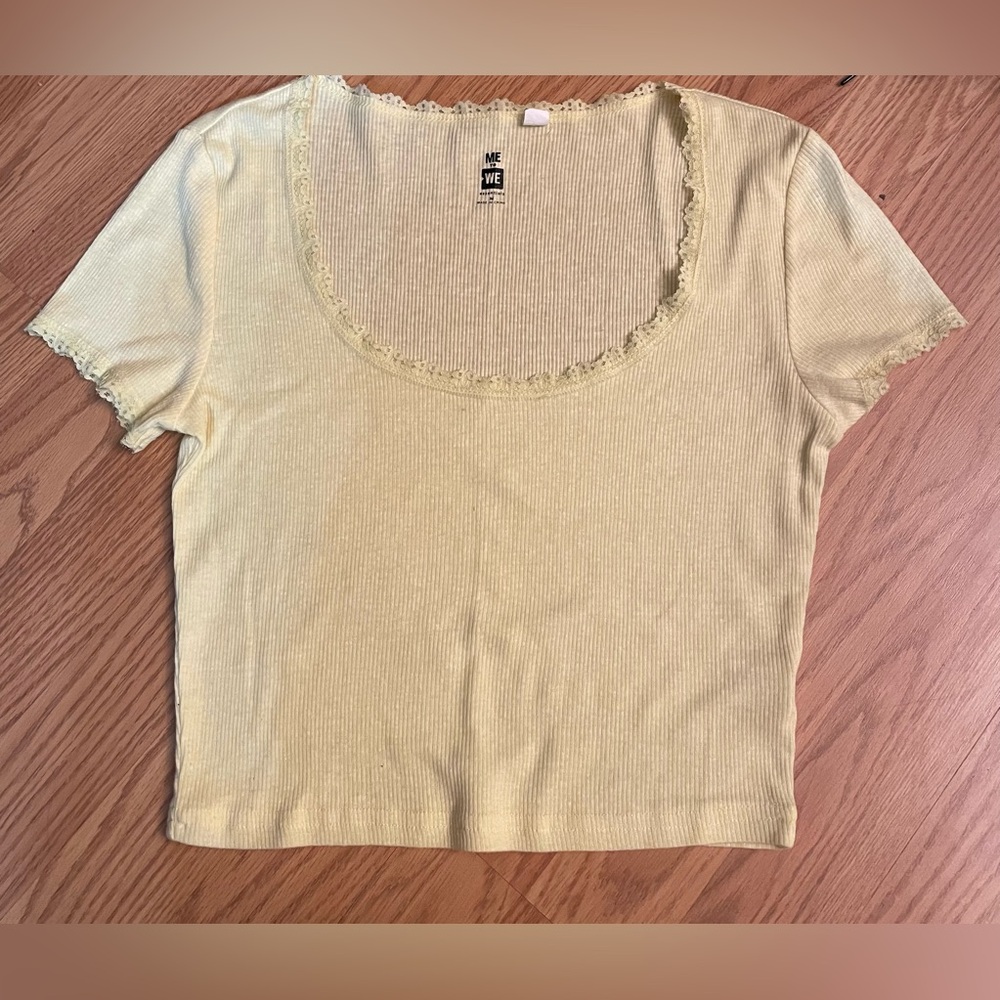 Light Yellow Pacsun Crop Top